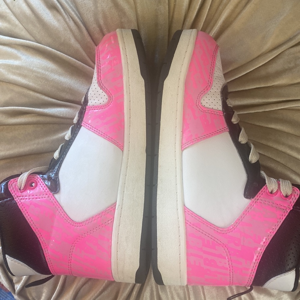 - 🎀 Barbie Mattel Girls High top Sneakers Size 3 Pink - Picture 5 of 10